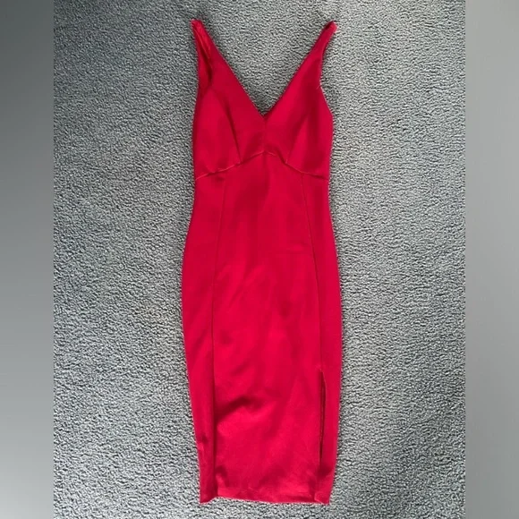 Lulus Iconic Moment Red Bodycon Midi Dress - Picture 3 of 5